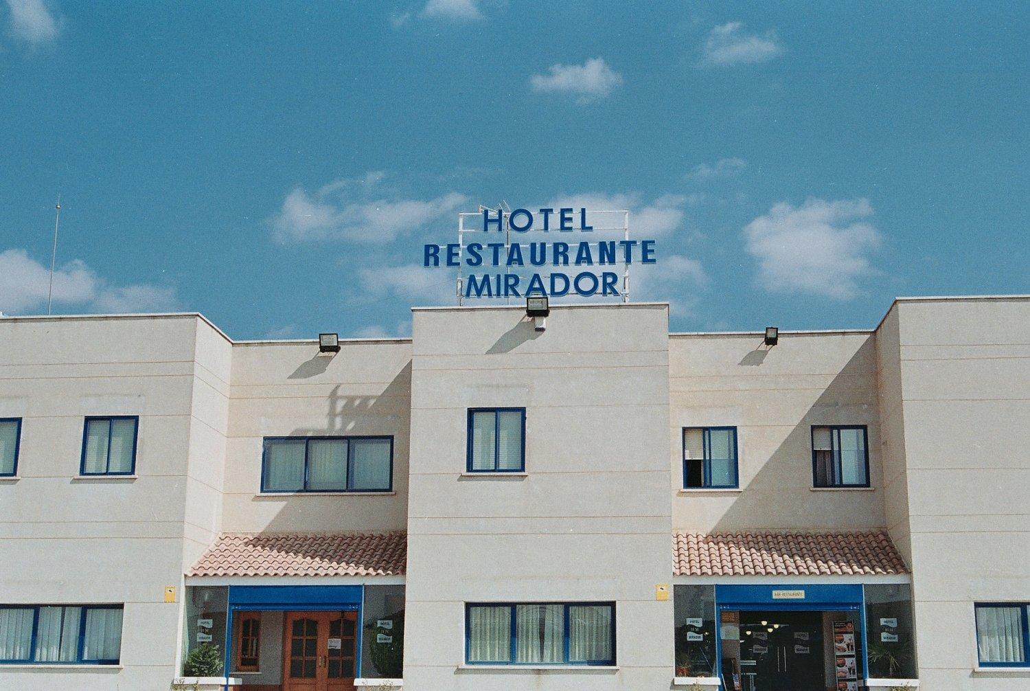 Hotel Mirador Velilla de San Antonio Bagian luar foto